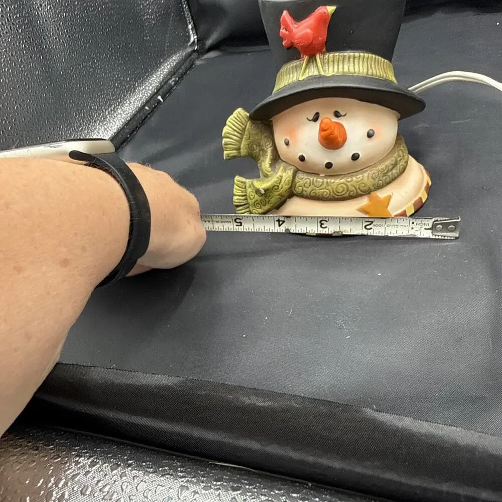 Crazy Mountain snowman electric tea light
